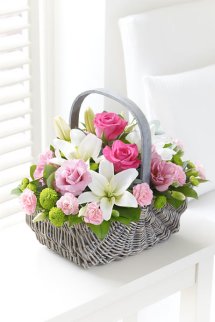 Beautiful Basket - Pink & White